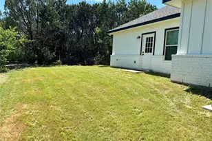 819 Arkansas River Dr, Granbury, TX 76048 - Photo 16