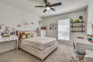 1249 High Meadow Ln, Lancaster, TX 75146 - Photo 18