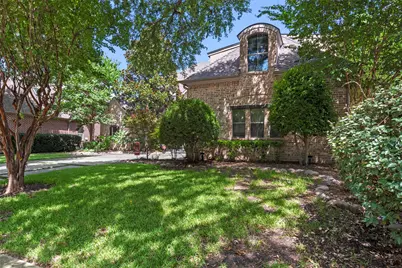 726 Armstrong Boulevard, Coppell, TX 75019 - Photo 2