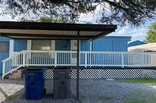 242 Cobb Ave, Van Alstyne, TX 75495 - Photo 6