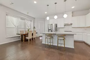 2510 Westbank Trl, Garland, TX 75042 - Photo 6