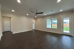 9936 Bridlewood Ln, Waco, TX 76708 - Photo 6
