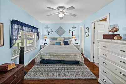 4517 Wildwood Circle, Granbury, TX 76049 - Photo 10