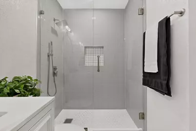813 Travis Street, Garland, TX 75040 - Photo 24