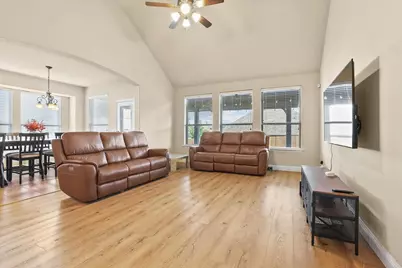 223 Thompson Drive, Van Alstyne, TX 75495 - Photo 16