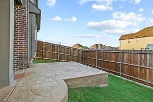 223 Thompson Dr, Van Alstyne, TX 75495 - Photo 40