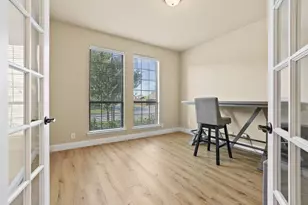 223 Thompson Dr, Van Alstyne, TX 75495 - Photo 4
