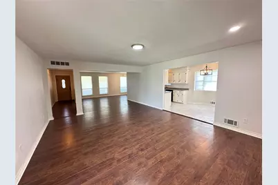 5823 Marview Lane, Dallas, TX 75227 - Photo 6