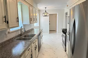 5823 Marview Ln, Dallas, TX 75227 - Photo 10