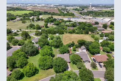 316 E Chapman Road, Hewitt, TX 76643 - Photo 24