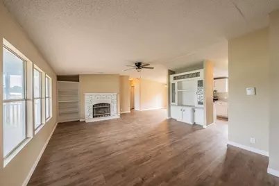 153 Clay Court, Springtown, TX 76082 - Photo 8