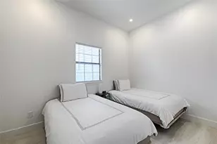 12504 Renoir Ln, Dallas, TX 75230 - Photo 16