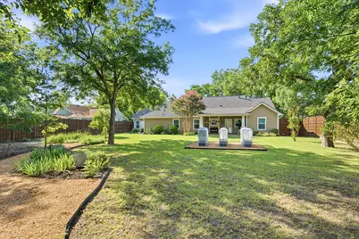 321 W Jefferson Street, Van Alstyne, TX 75495 - Photo 2