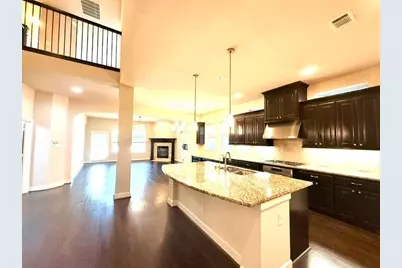 6704 Castillo Street, Irving, TX 75039 - Photo 4