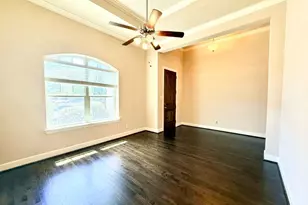 6704 Castillo St, Irving, TX 75039 - Photo 2