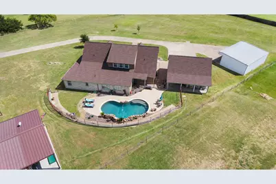 4515 E Renfro Street, Alvarado, TX 76009 - Photo 2