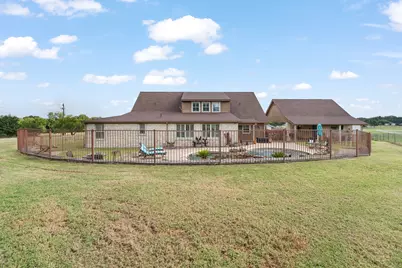 4515 E Renfro Street, Alvarado, TX 76009 - Photo 36