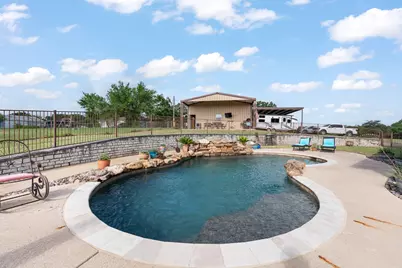 4515 E Renfro Street, Alvarado, TX 76009 - Photo 6