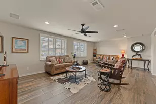 4515 E Renfro St, Alvarado, TX 76009 - Photo 14