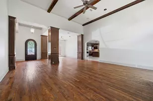 632 Legend Ln, Sherman, TX 75092 - Photo 4