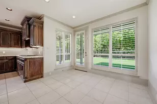 632 Legend Ln, Sherman, TX 75092 - Photo 8