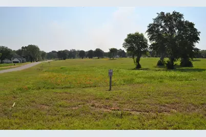 551 Shoreline Drive, Mabank, TX 75143 - Photo 20