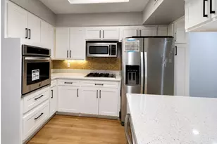 9022 Villa Park Cir, Dallas, TX 75225 - Photo 10