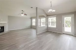 12422 Daimler Dr, Frisco, TX 75033 - Photo 10