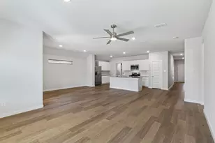 824 Rockcloud Dr, Fort Worth, TX 76052 - Photo 12