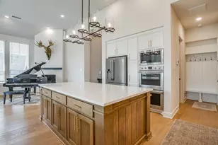 2137 Rolling Oaks Dr, Fort Worth, TX 76008 - Photo 8