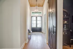 2137 Rolling Oaks Dr, Fort Worth, TX 76008 - Photo 10