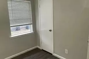 2315 McCormick St, Denton, TX 76205 - Photo 4