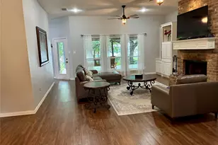 1408 Island Village Ct, Granbury, TX 76048 - Photo 12