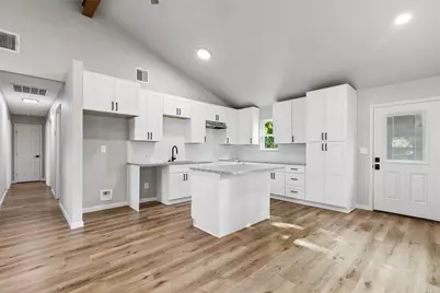 902 Melanie Lane, Keene, TX 76059 - Photo 18