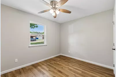 902 Melanie Lane, Keene, TX 76059 - Photo 26