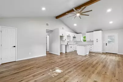 902 Melanie Lane, Keene, TX 76059 - Photo 12