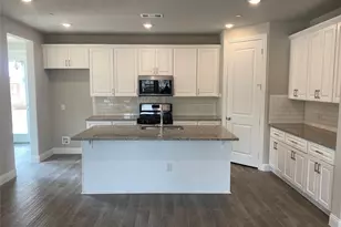 801 Ponds Edge Ln, Euless, TX 76040 - Photo 6