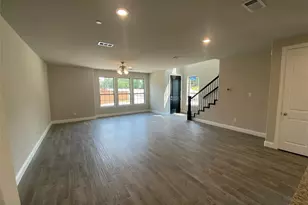 801 Ponds Edge Ln, Euless, TX 76040 - Photo 12