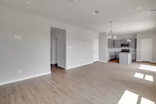 10508 Ruffin Dr, Fort Worth, TX 76131 - Photo 4