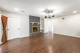 1318 E Windsor Dr, Denton, TX 76209 - Photo 8