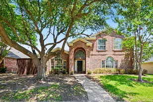 2221 Pittner Ln, Plano, TX 75025 - Photo 2