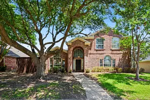 2221 Pittner Ln, Plano, TX 75025 - Photo 2