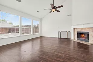2221 Pittner Ln, Plano, TX 75025 - Photo 12