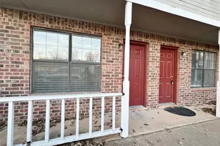 929 W Hickory St, Denton, TX 76201 - Photo 1