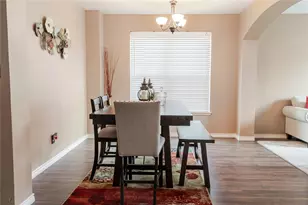 419 Kingfisher Ln, Arlington, TX 76002 - Photo 4