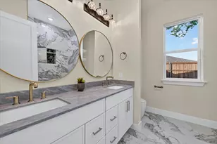 3710 Castle Dr, Rowlett, TX 75089 - Photo 20