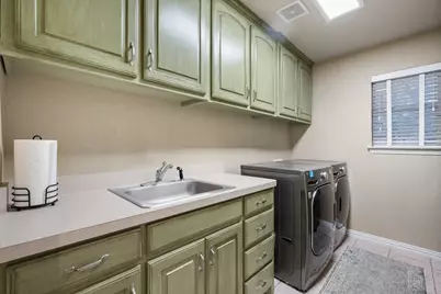 8945 Kingston Court, North Richland Hills, TX 76182 - Photo 24