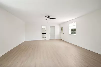 1717 Monaco Drive, Arlington, TX 76010 - Photo 10