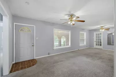 1625 Meadowbrook Drive, Garland, TX 75042 - Photo 6