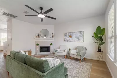 7812 Tanbark Lane, Arlington, TX 76001 - Photo 8